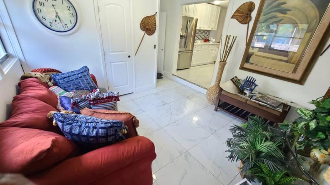 Palm Springs 3-Bedroom 2-Bath 5 Miles To The Beach Lake Worth Beach Exterior foto