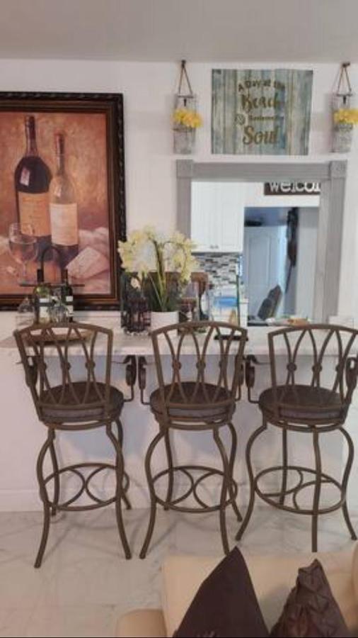 Palm Springs 3-Bedroom 2-Bath 5 Miles To The Beach Lake Worth Beach Exterior foto