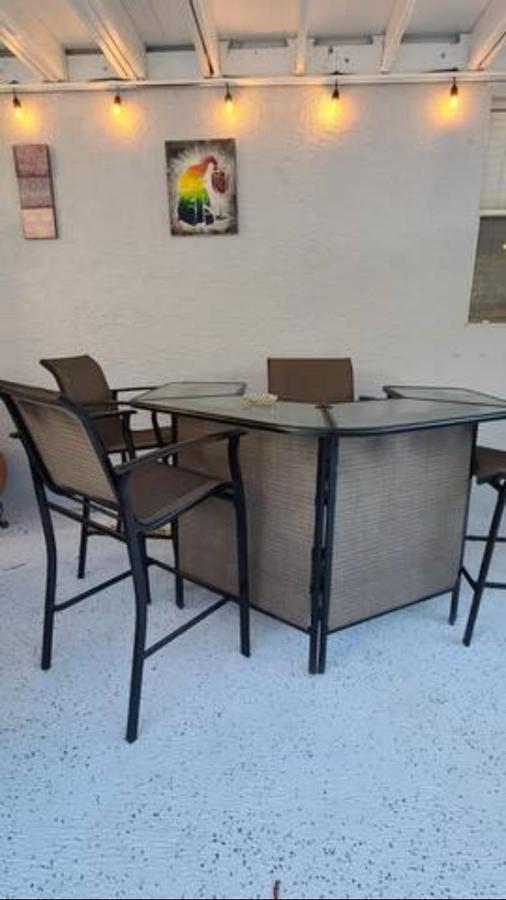 Palm Springs 3-Bedroom 2-Bath 5 Miles To The Beach Lake Worth Beach Exterior foto